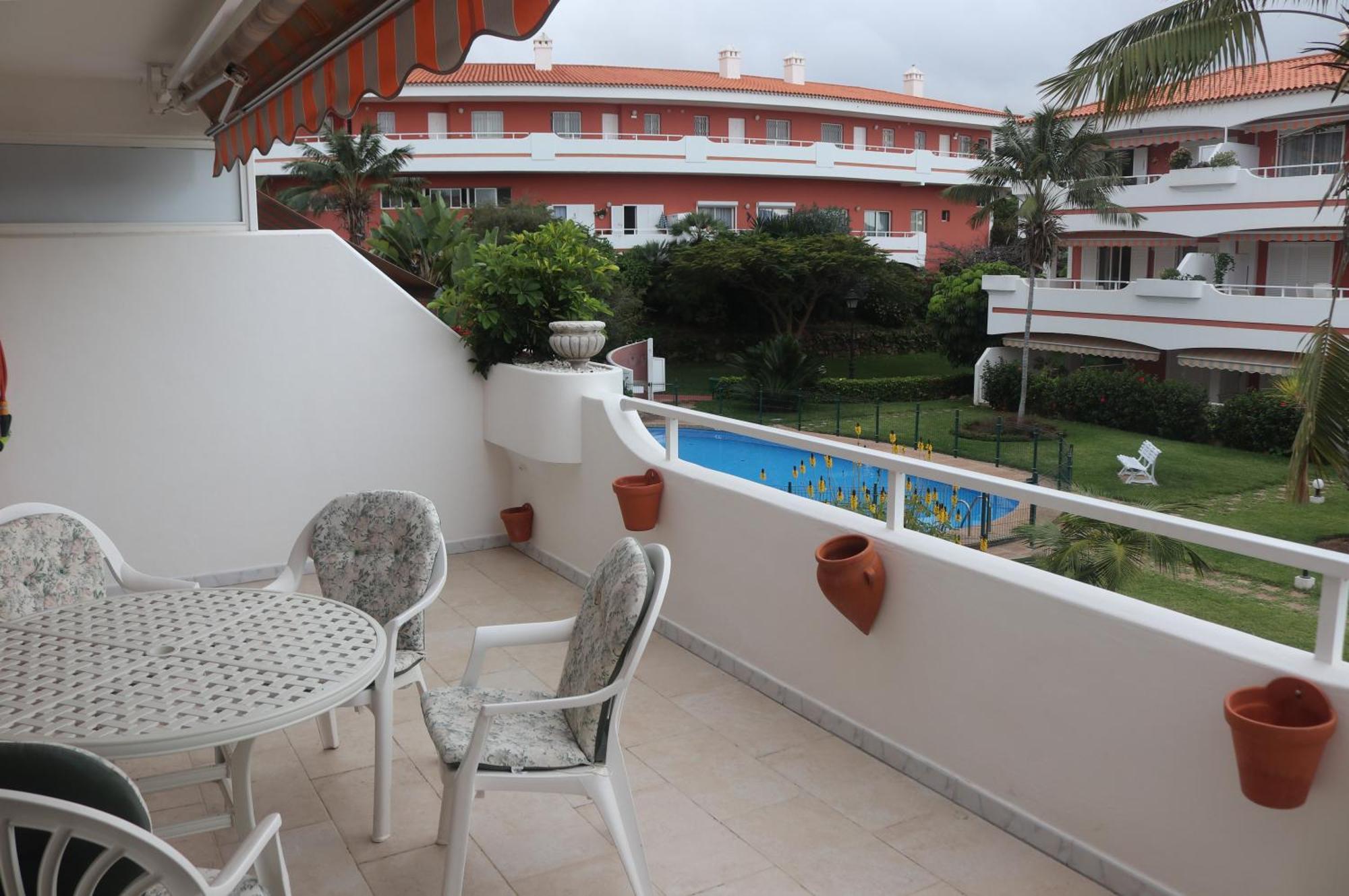 Apartamentos Vista Laurisilva プエルト・デ・ラ・クルス エクステリア 写真